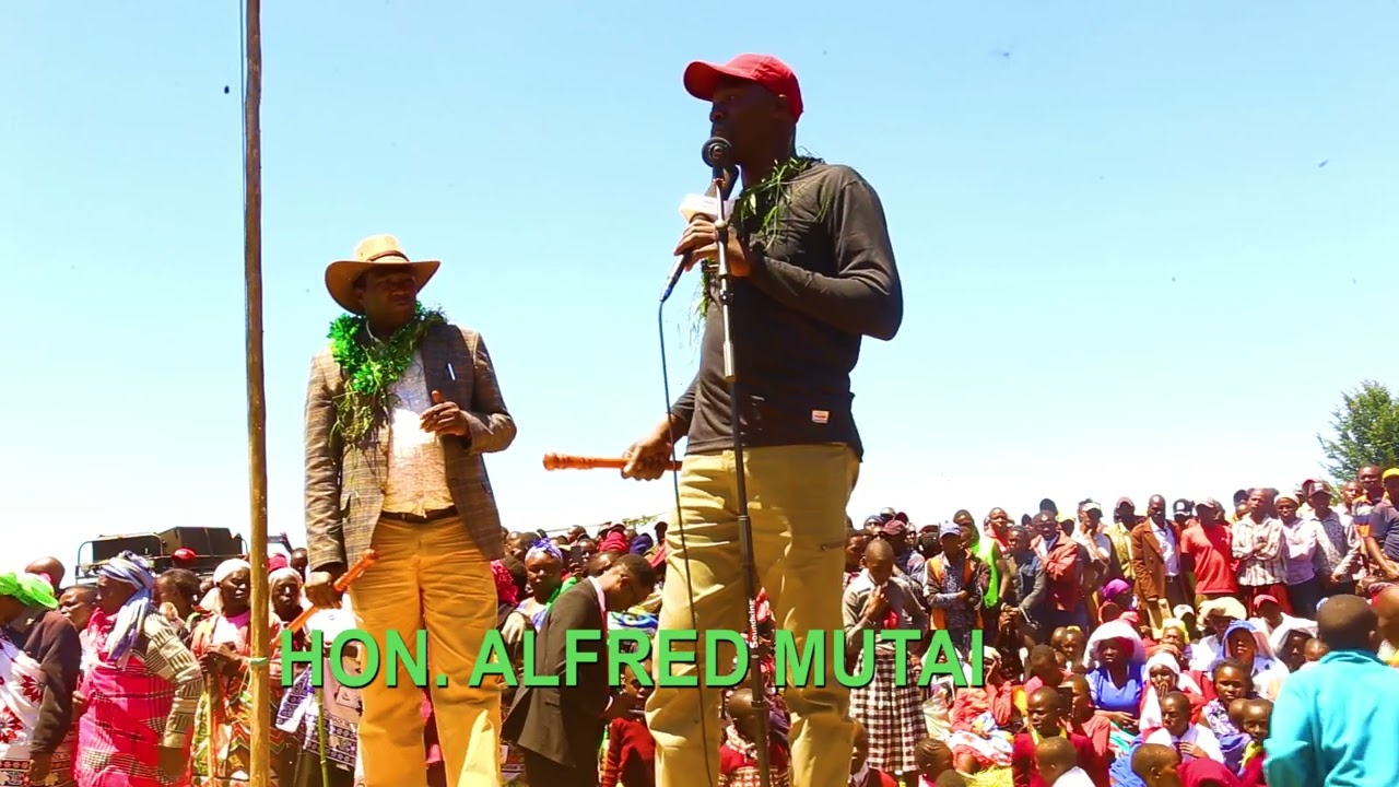 Hon:Alfred Mutai mp kuresoi North at kimororoch primary school kuresoi South