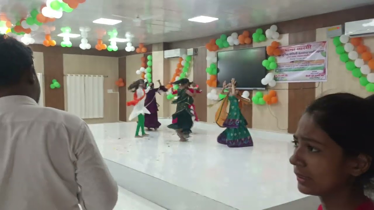 #Policeline #danceclassvideo  #DoDanceGhazipur #classvideo #ghazipur #deshrangila #newKids#bollywood