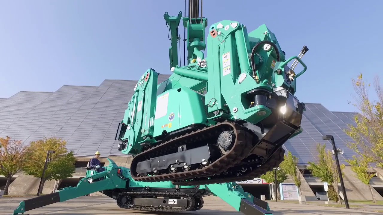 Maeda MC815C - Powerful Mini Crane (8 ton capacity)