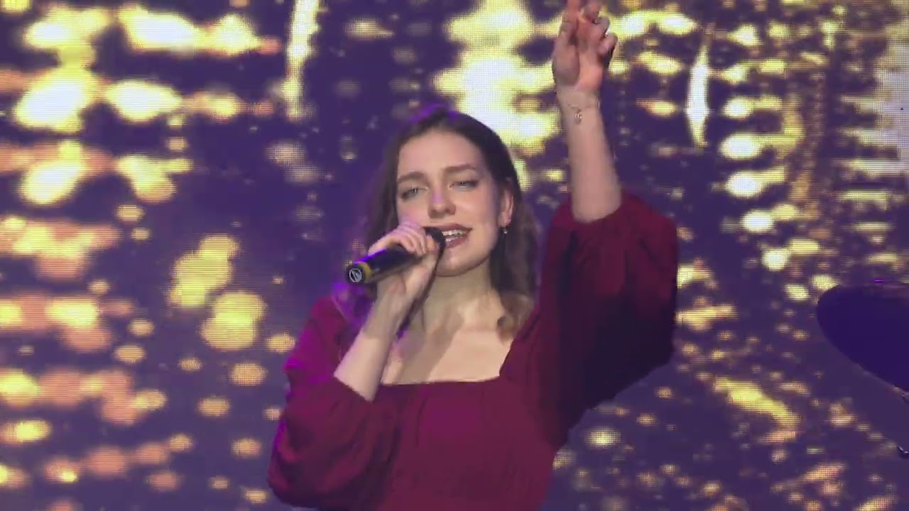 Дуэт Геша Лу́кич и Ната Разум (гр. 