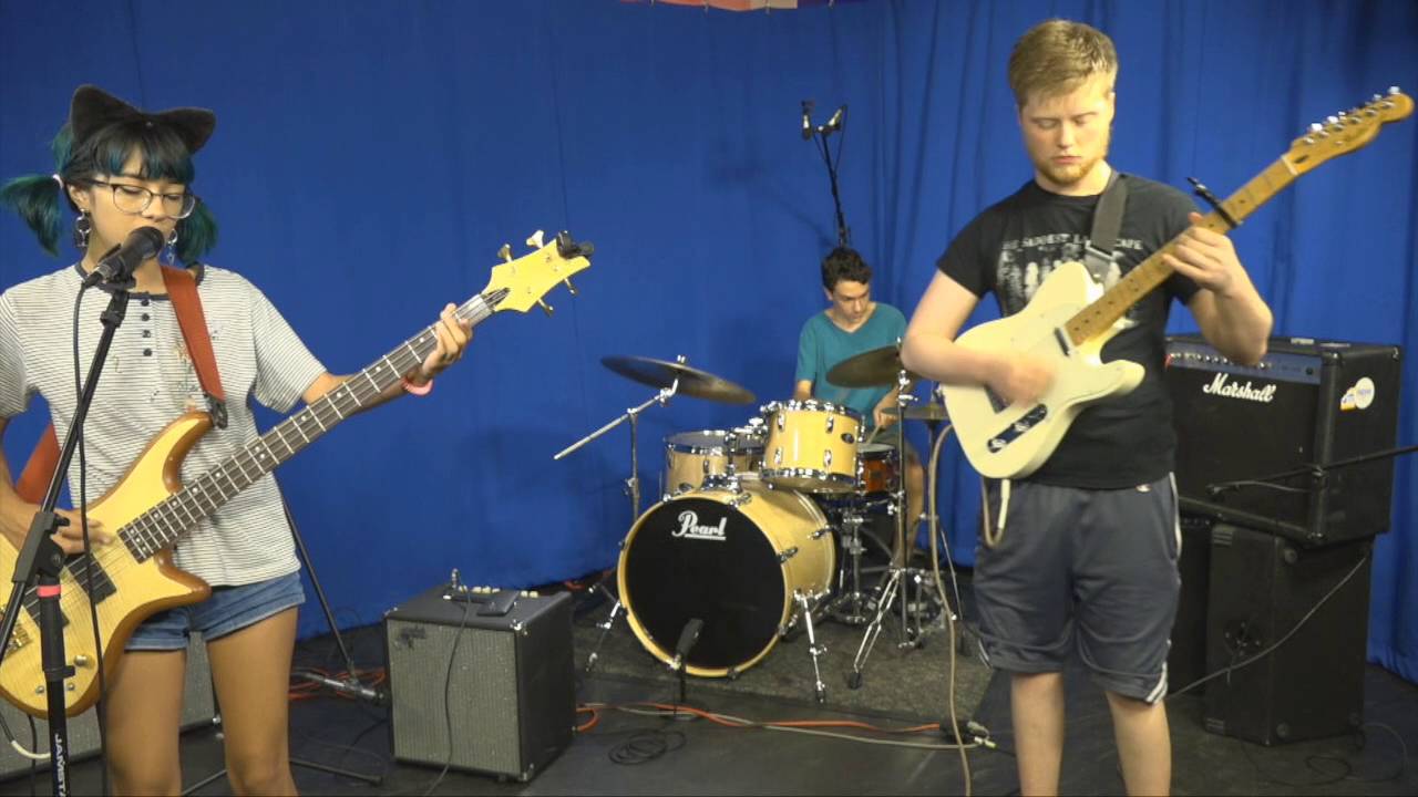 Live at Studio B - Foxtails - July 16, 2016