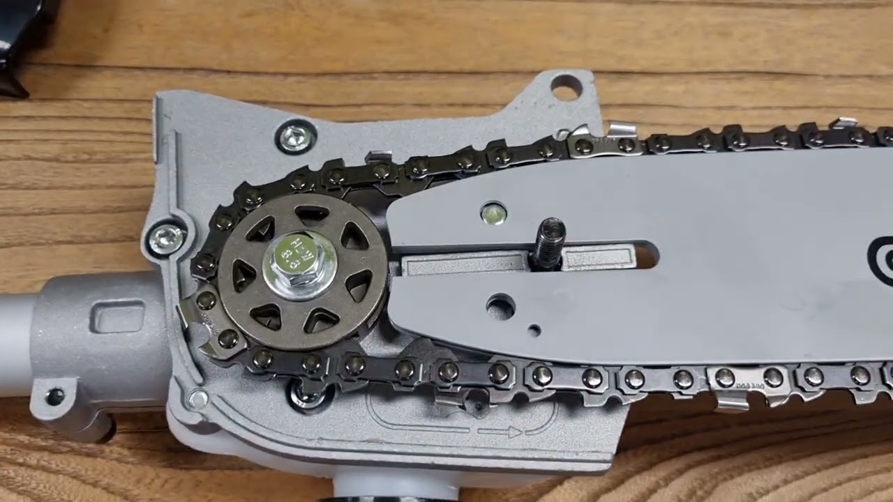 Cheetah 2 Stroke Multi Tool - Assembling the Pole Saw Attachment