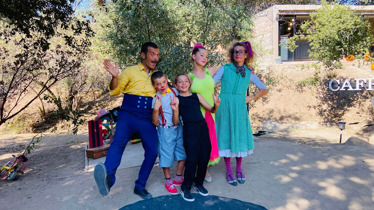 Bella Ciao por Circus Family on the Road