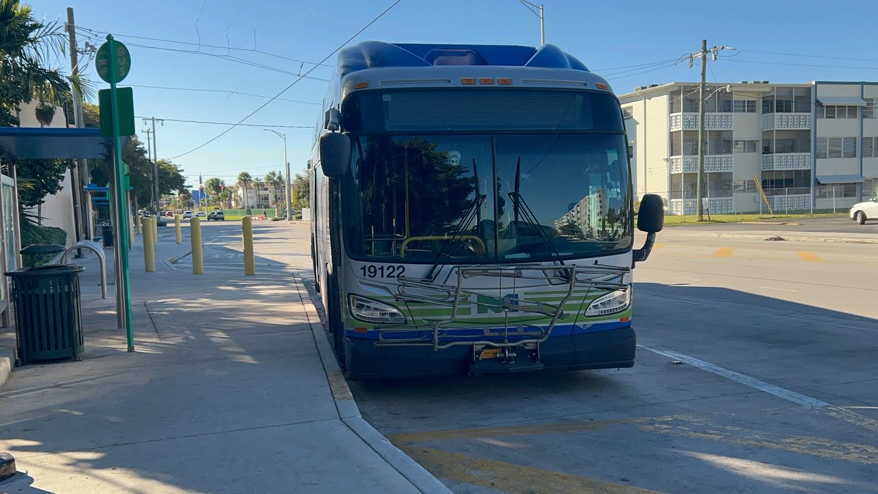 HD⁶⁰ Miami-Dade Transit: 2019 NewFlyer Xcelesior XN40’ CNG #19122 On the 17 