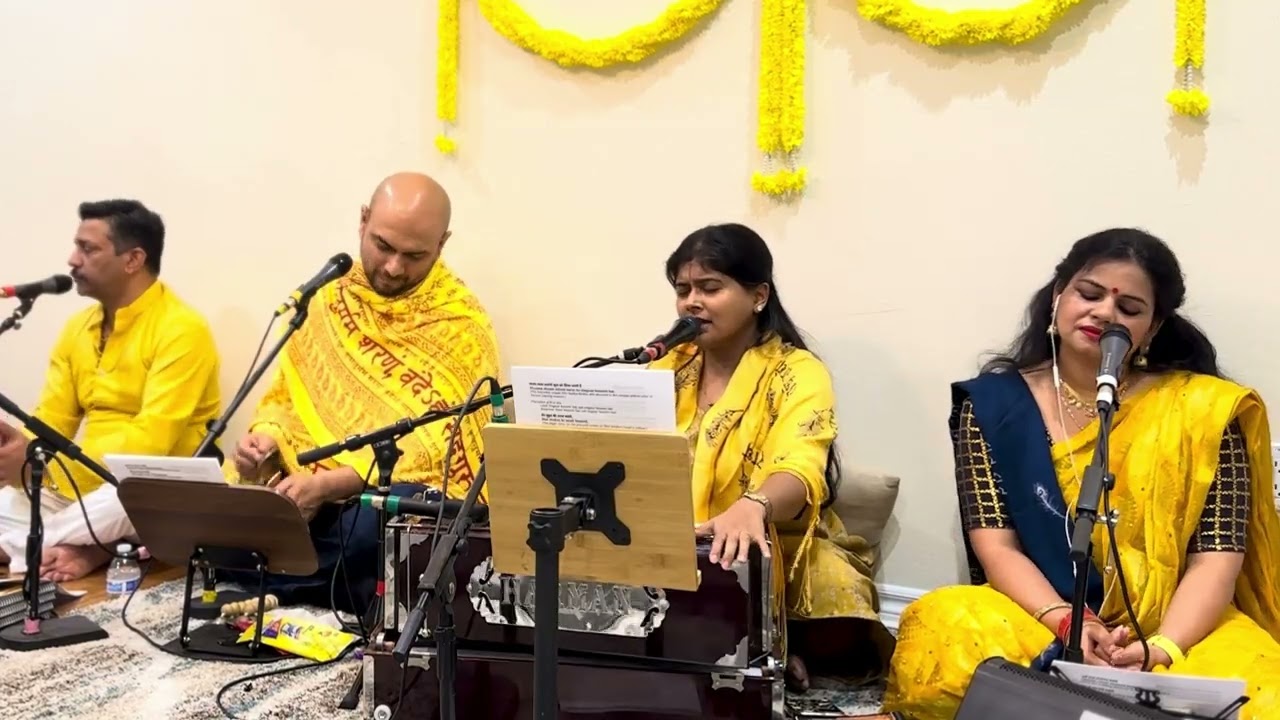 🌼Basant Panchami | Barah Maas Basant Sant Jann | Jagadguru Shri Kripalu Ji Maharaj | Radha Kunj