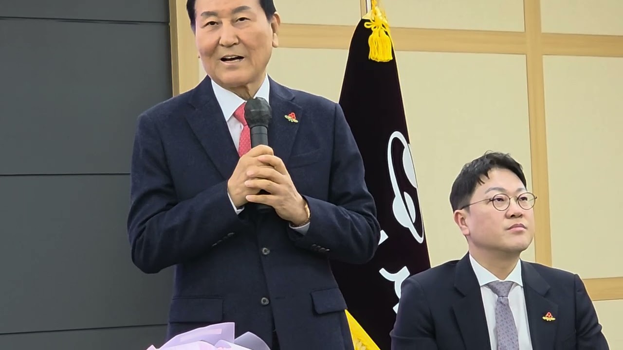 1억원씩 기부한 아버지와 아들