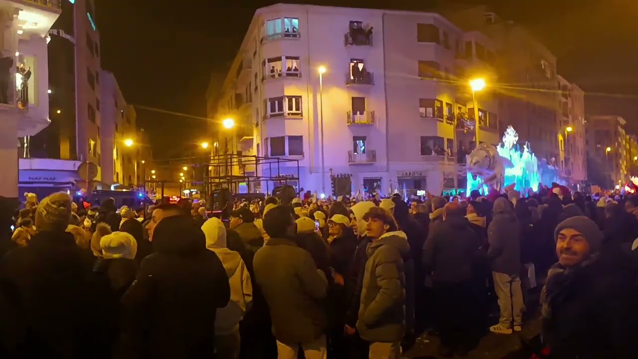 Cabalgata de Reyes Magos - Pamplona, Navarra, España - 05/01/2026 #7