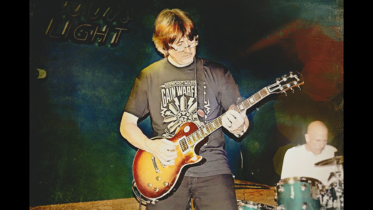 Blues City Music LLC Owner - Lynn Burke - all you need to know about Shipping Musical Equipment.