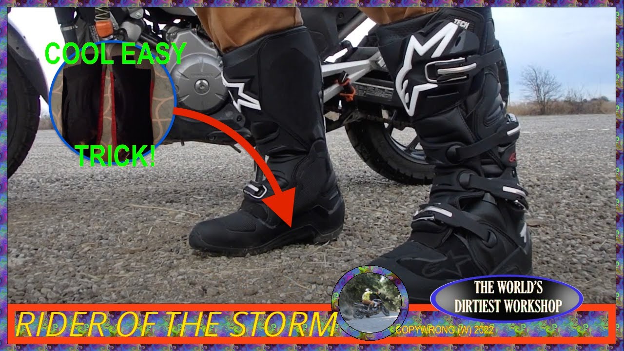 Motorcycle Boots - Fitting your boots - A quick lesson on simple tricks and tactics.