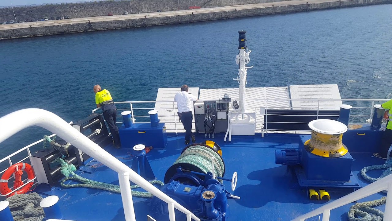 Ormeggio della medmar Giulia a Pozzuoli