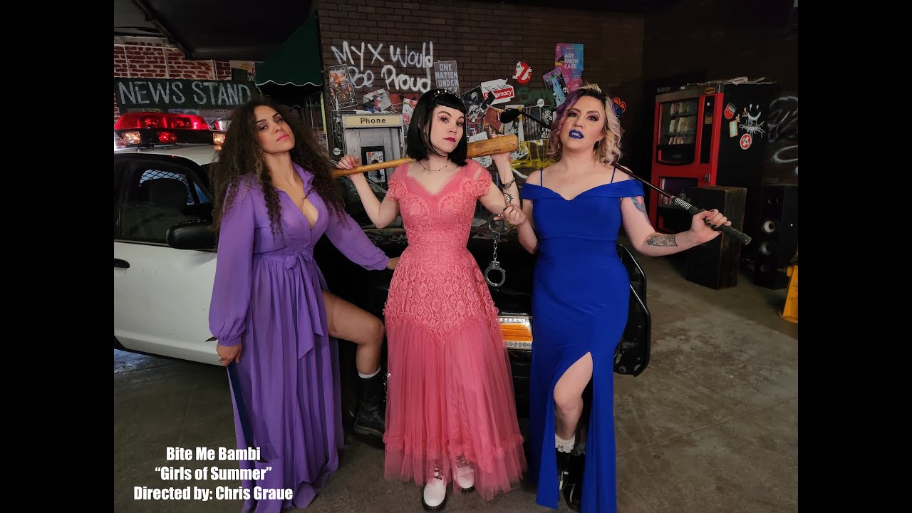Bite Me Bambi-Girls of Summer (Official Video)