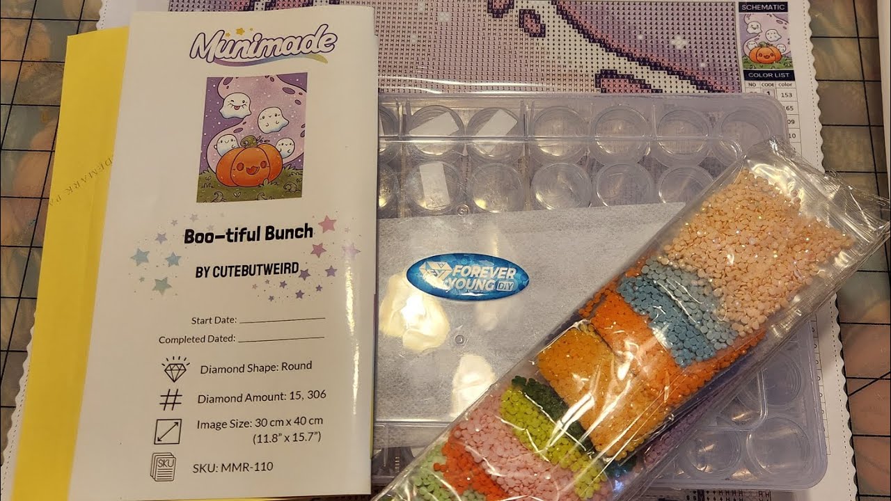 Kit and chat/Boo-tiful Bunch/Cutebutweird/Munimade 