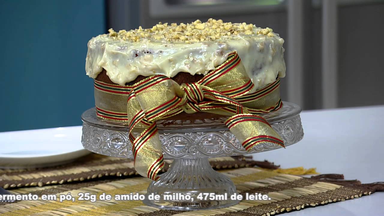 Receita Bom Sabor - 01/12/2015 - Bolo picada de abelha - Juliana Calipo