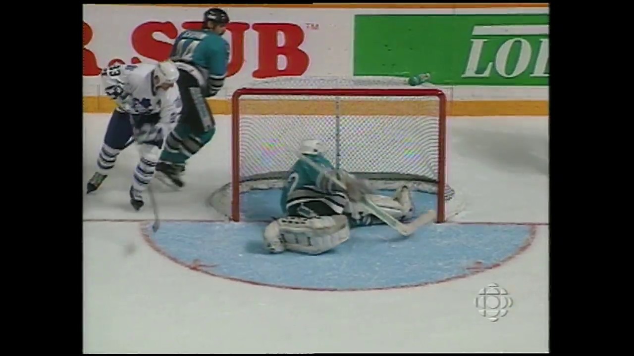 Mike Gartner sends Leafs to Game 7 with OT goal against Sharks in 94 playoffs