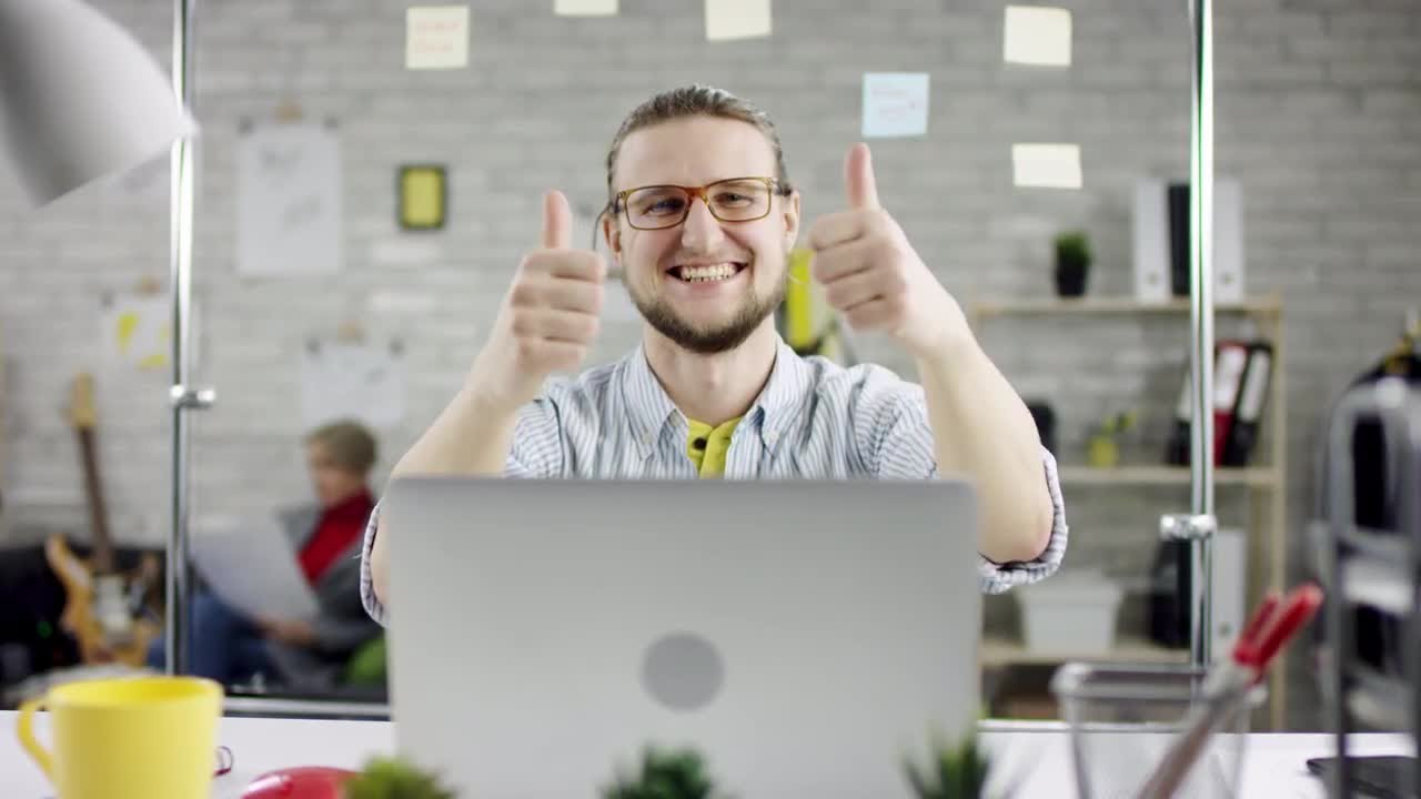 Thumbs Up Stock Video