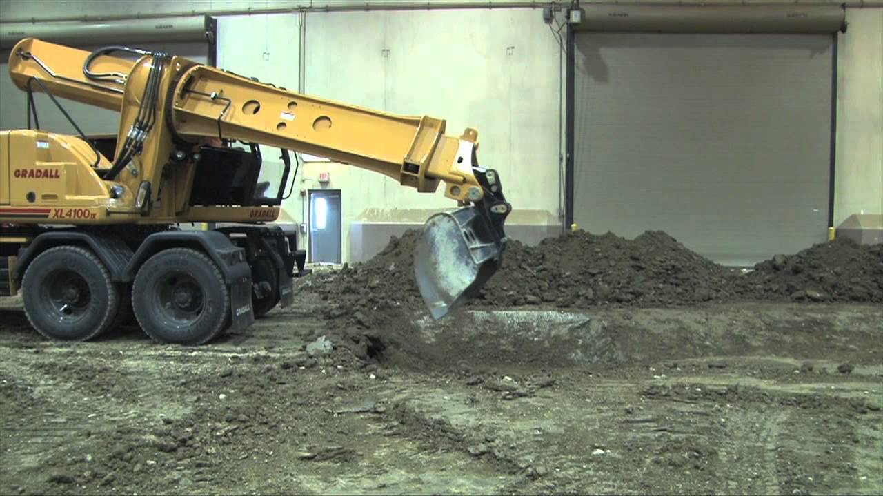 Hands On: Gradall XL 4100 Excavator