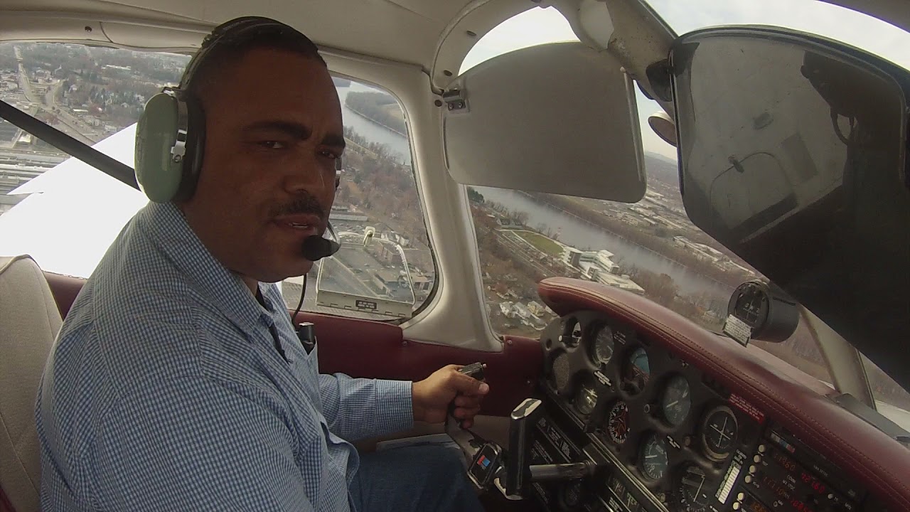 How to Taxi and Land a Piper Warrior 11