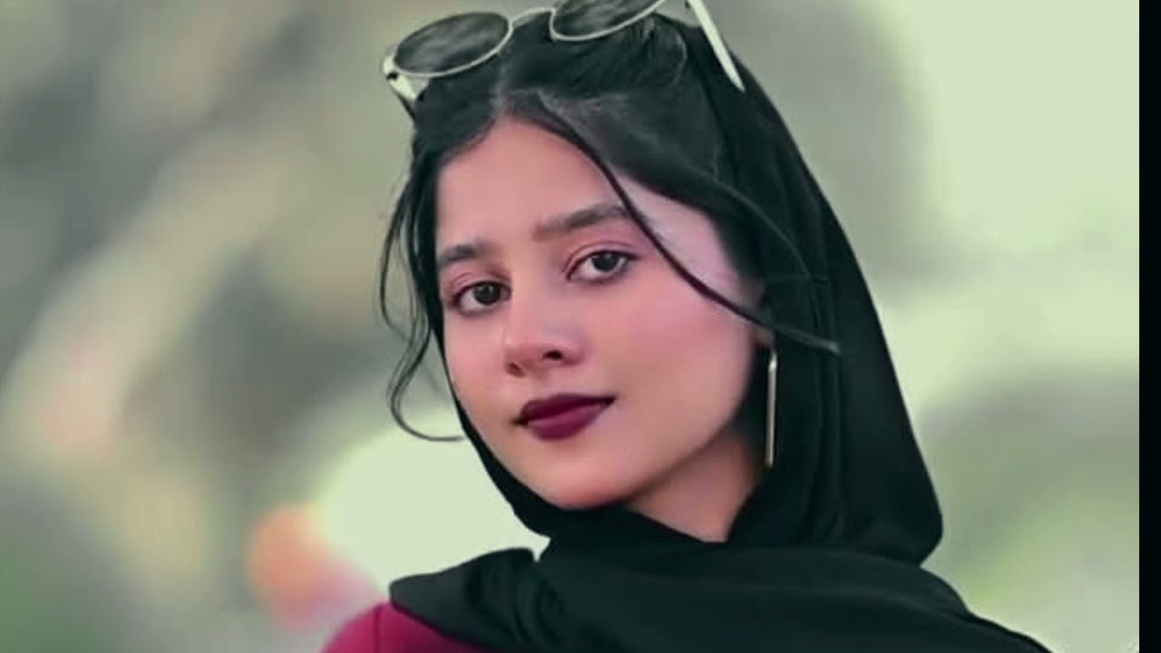 #yaar badal na jana mousam ki tarah 🖤#please subscribe your channel#like#comment #song