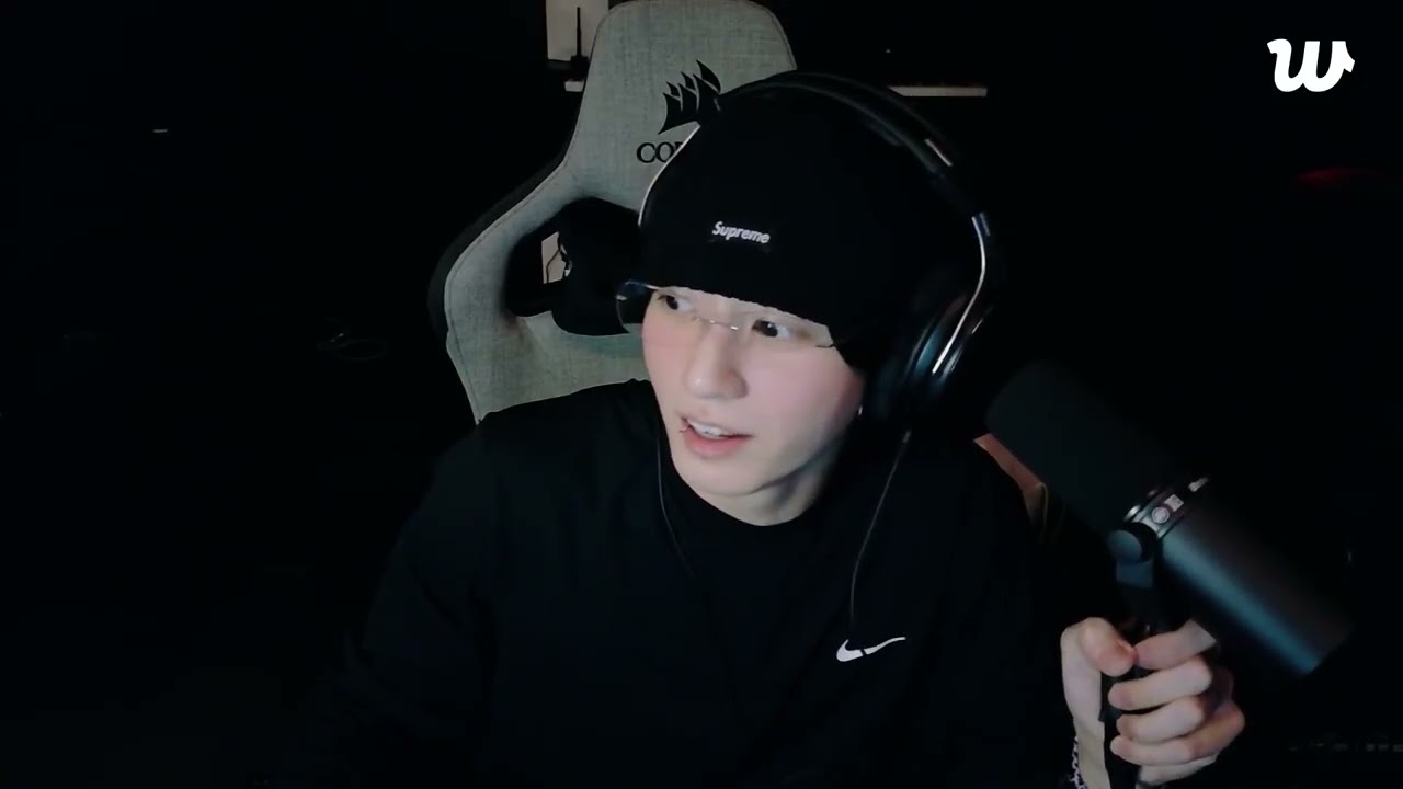 Sub [Jungkook Live] 251105 I will take a break from livestream for the next few days