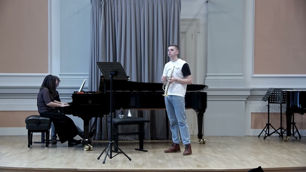Arutiunian trumpet concerto