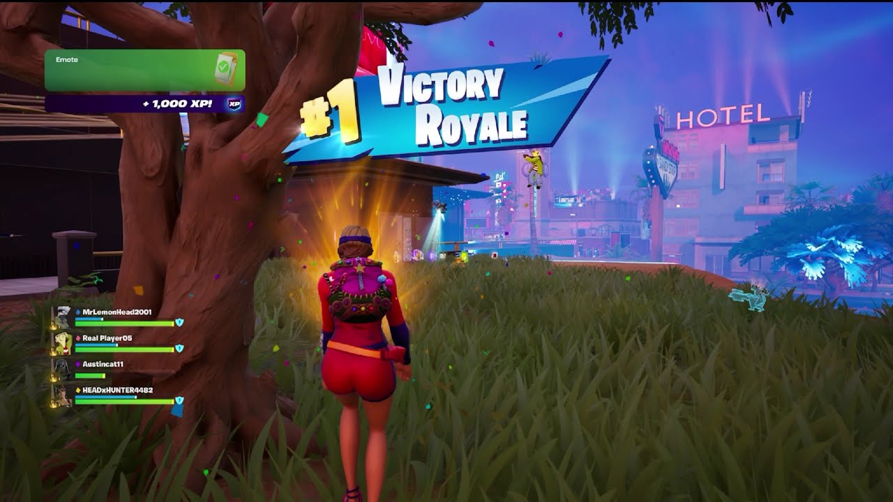 Fortnite with 5 People is CRAZY