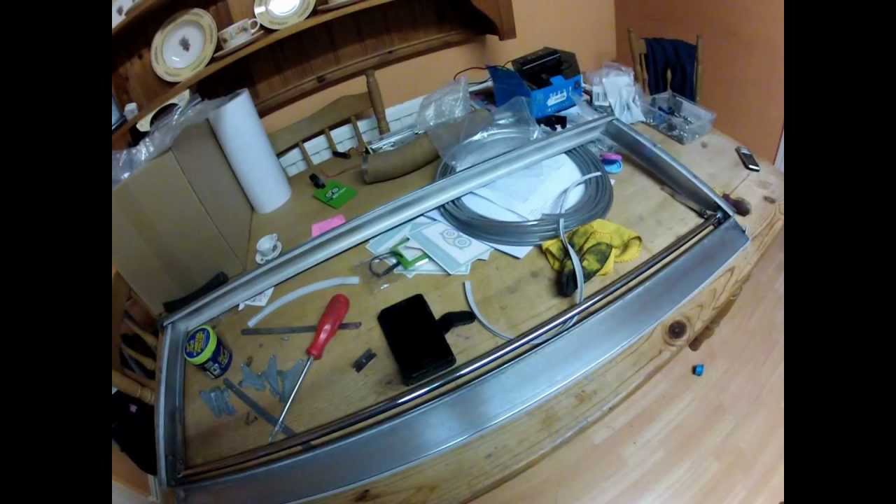 Volkswagen Westfalia jalousie louvered window recondition Part 3