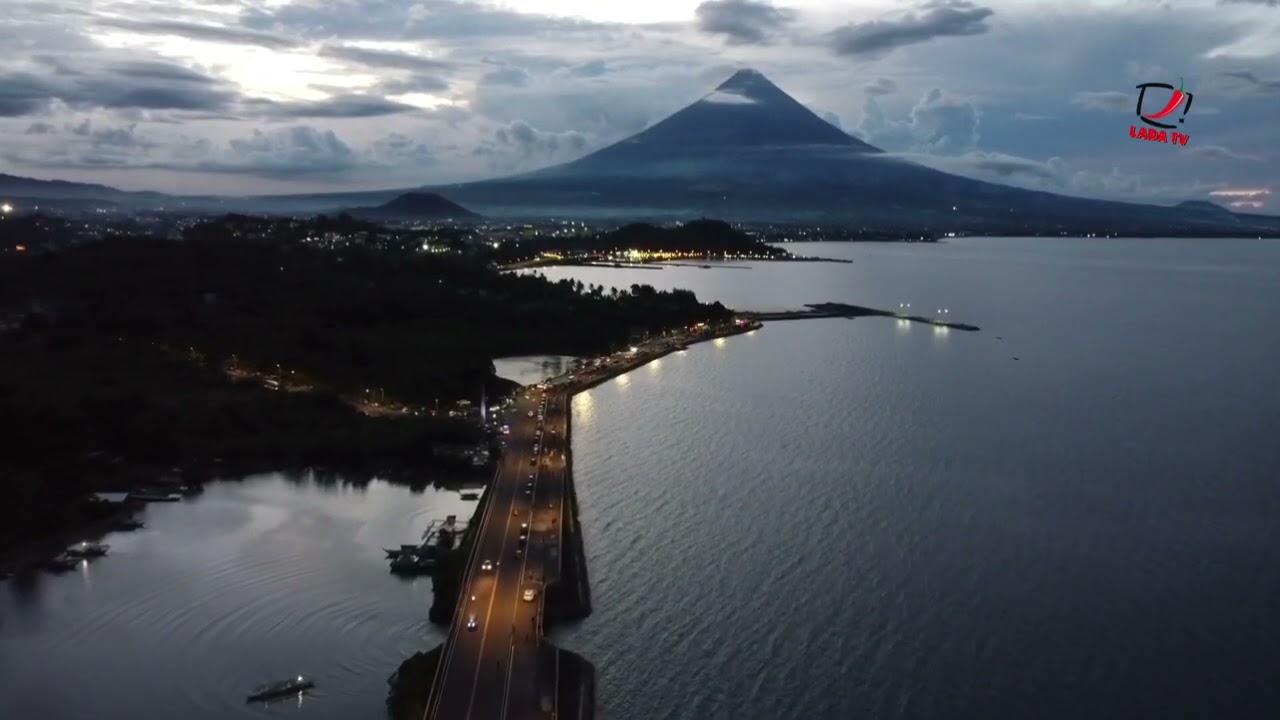 Legazpi Boulevard at Night | Stunning Views & Nightlife in Albay