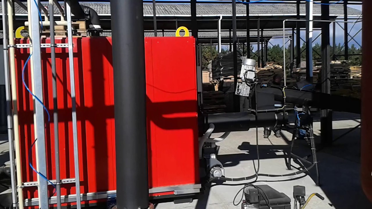 Toplovodni kotao na drvenu sečku i agro pelet 450 kW