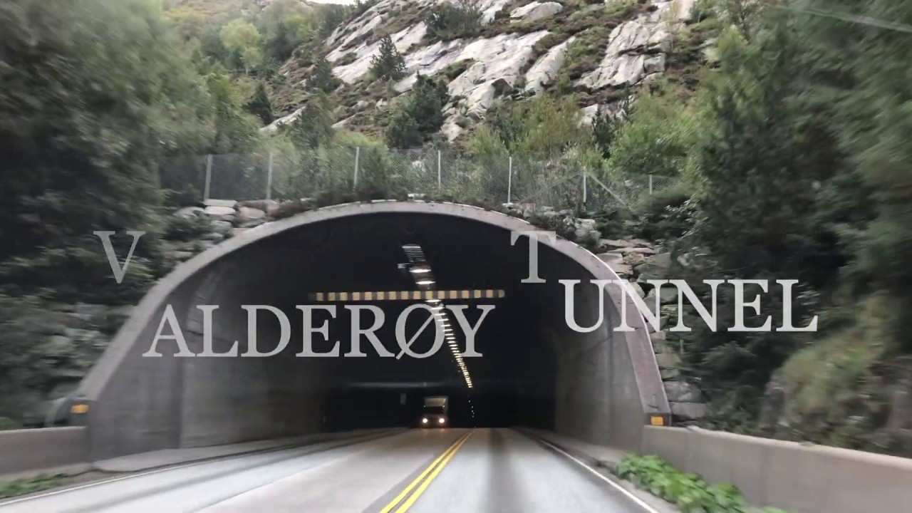 🇳🇴 Norway 🇳🇴 - Tunneling Through - Valderøy Subsea Road Tunnel on Norwegian National Road 65!