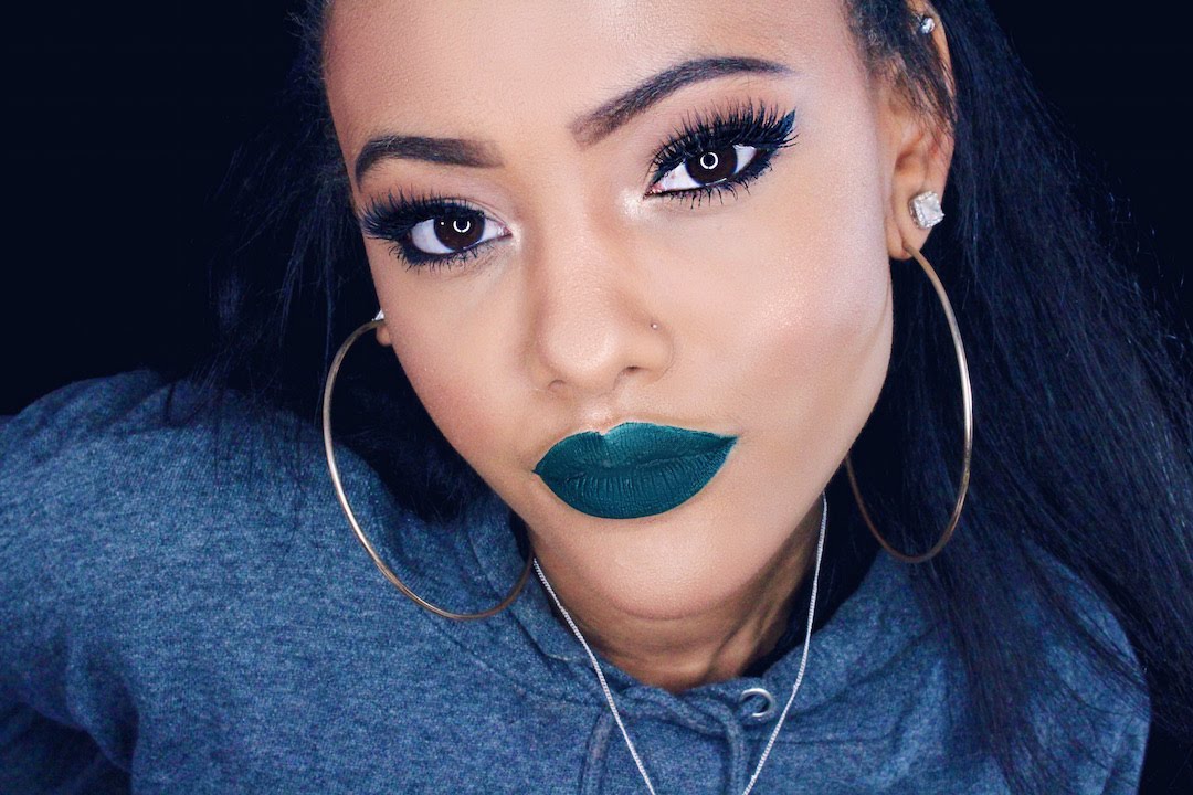 BOLD GREEN LIP | St. Patrick's Day Makeup Tutorial | Rihanna Inspired | Kaylah Arnae ♡