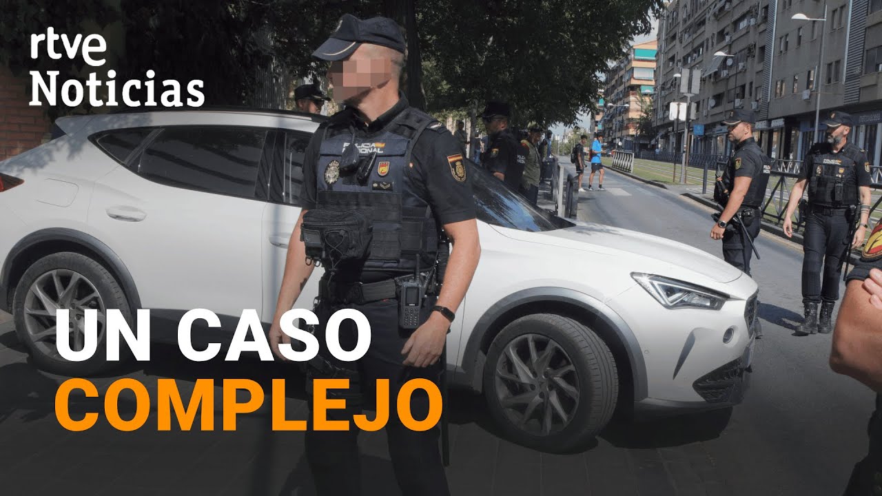 JUANA RIVAS: ENTREGA a su HIJO MENOR a su padre, FRANCESCO ARCURI, por orden judicial | RTVE