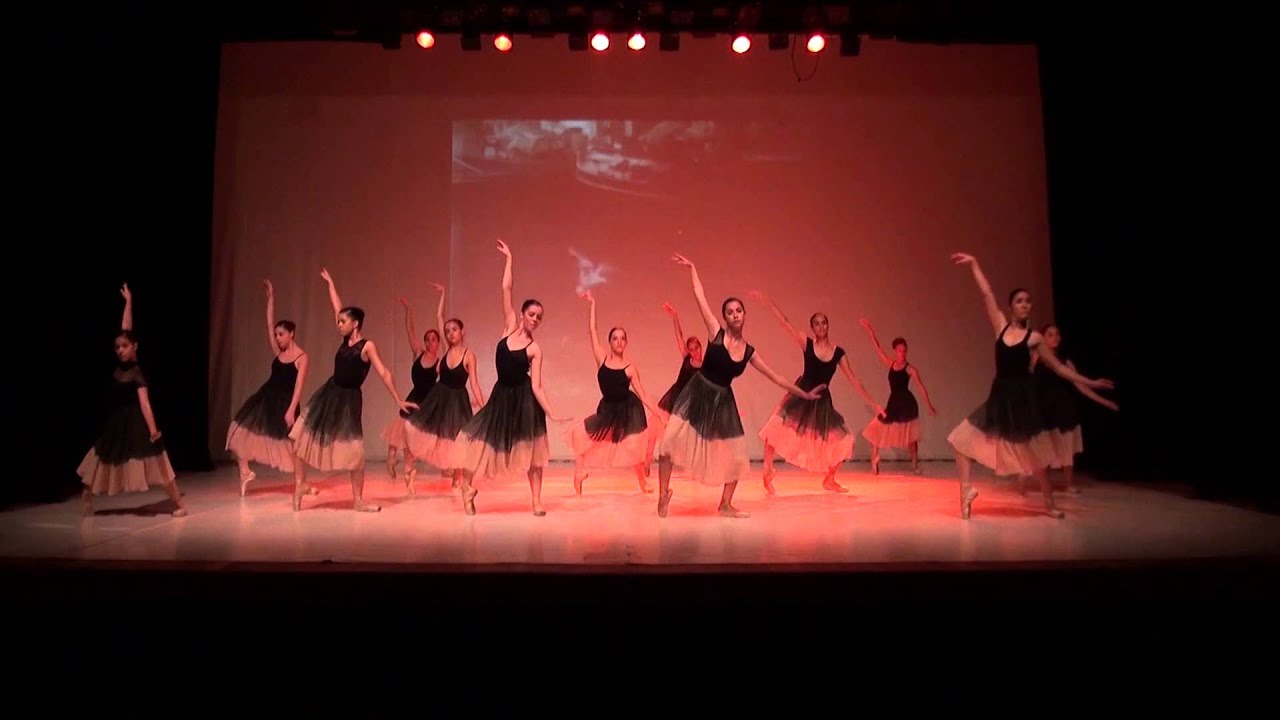 Corpo de baile Noara Beltrami