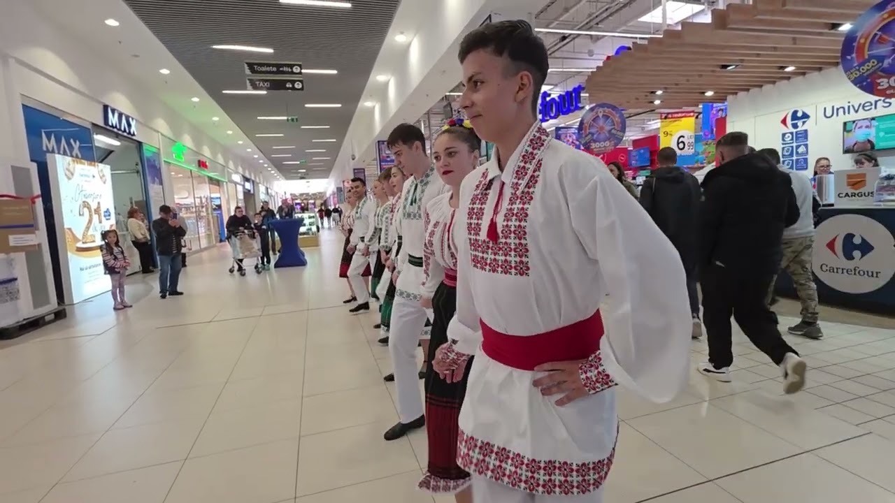 Un Strop de Dans Românesc printre Cumpărături 💃🛒 25.10.2025