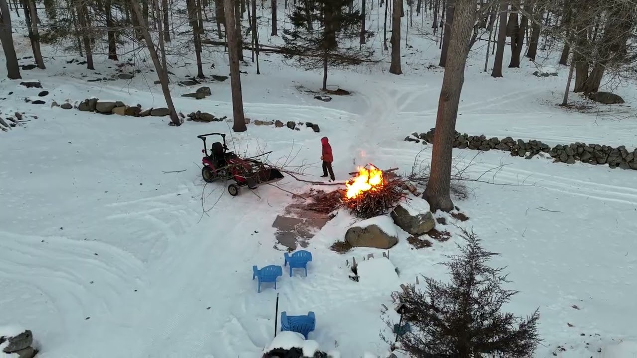 Winter Tractor video