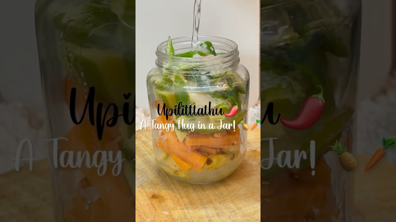 Drooling over this Kerala-style Uppilittathu!🤤🌶️A must try recipe if u love pickled magic in a jar
