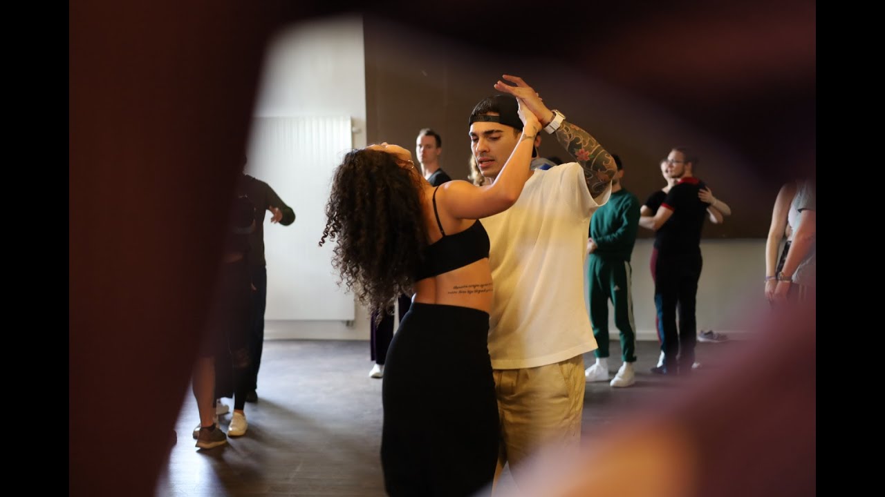 Amazing Demo by: Nina Darbello & Matheus Franco ❤️🤩