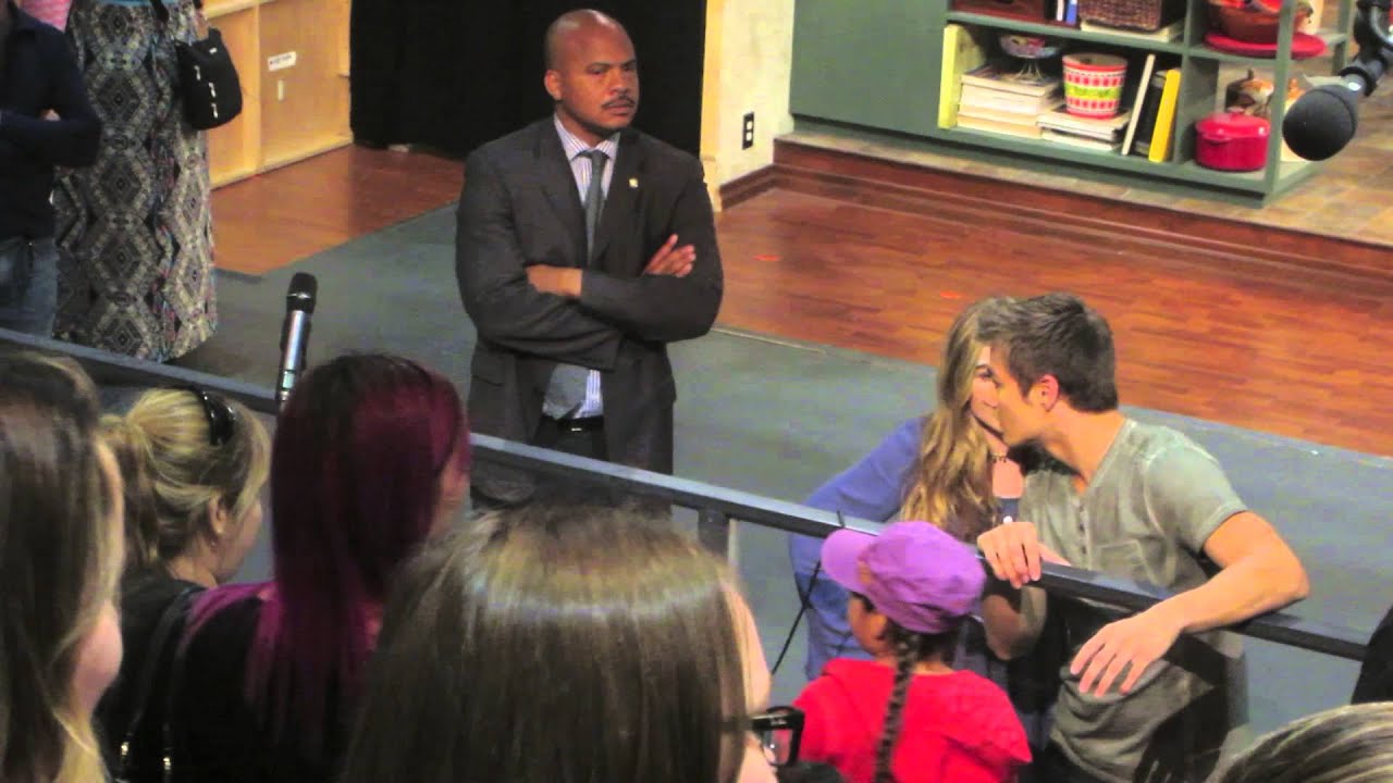 Girl Meets World Taping - Girl Meets The Forgiveness Project 7/21/15