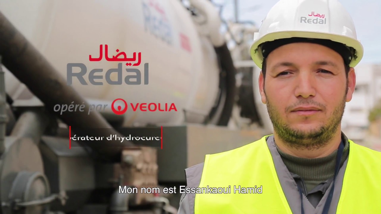 Opérateur d'hydrocureuse