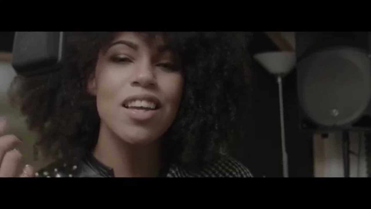 Let me in: Eva Lazarus