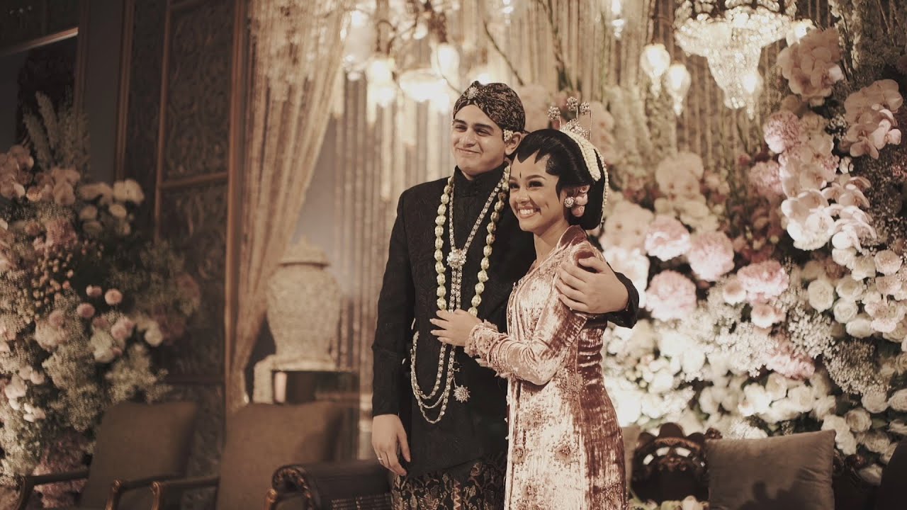 Pesan Untuk Tia & Ali