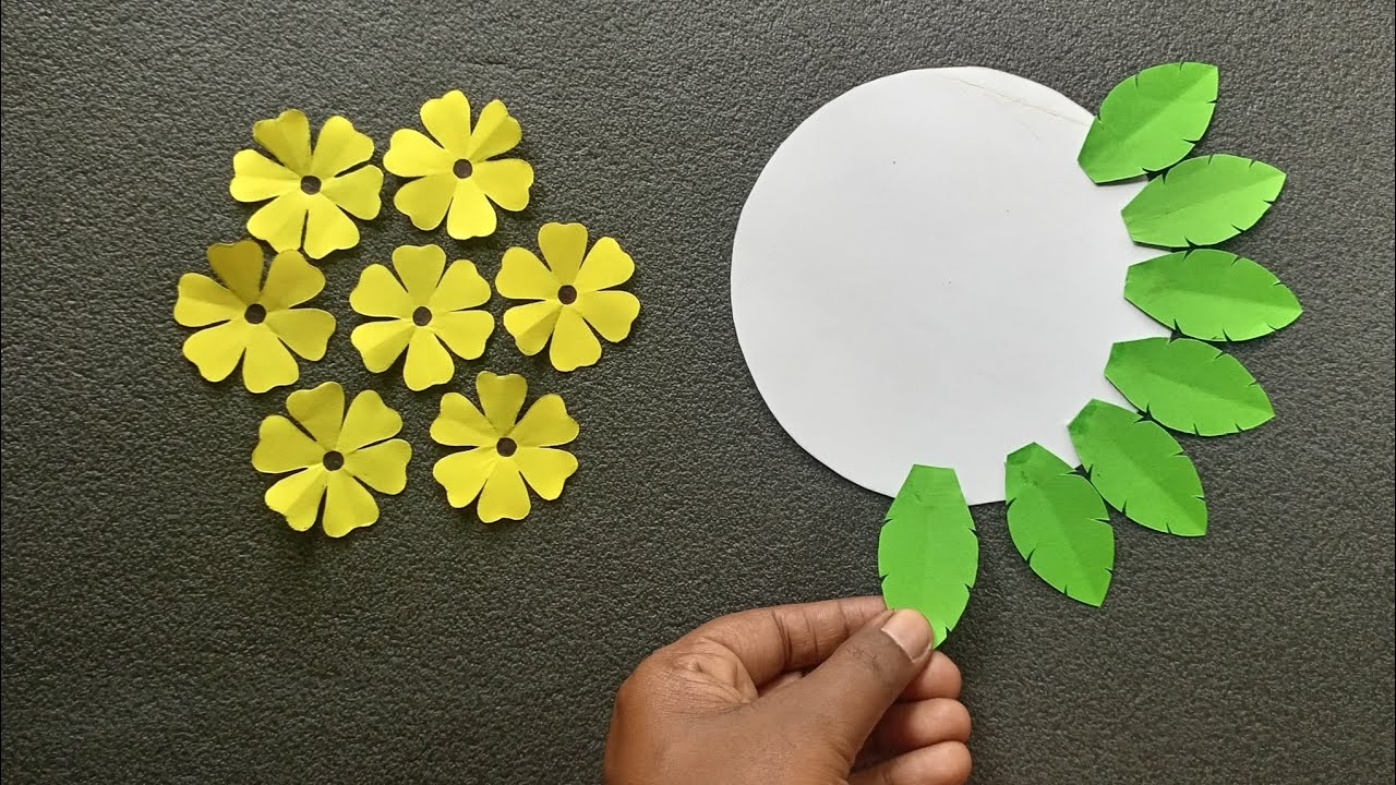 Paper wall hanging 😁|Diy paper crafts #diy #craft #wallhanging 