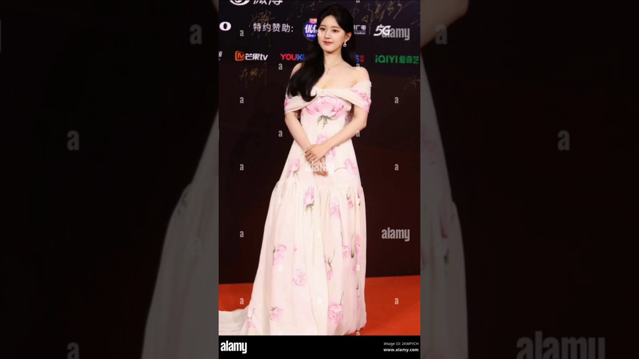 Chinese beautiful Models #latestshortfilms #viralvideo #dress #fashion #music #love