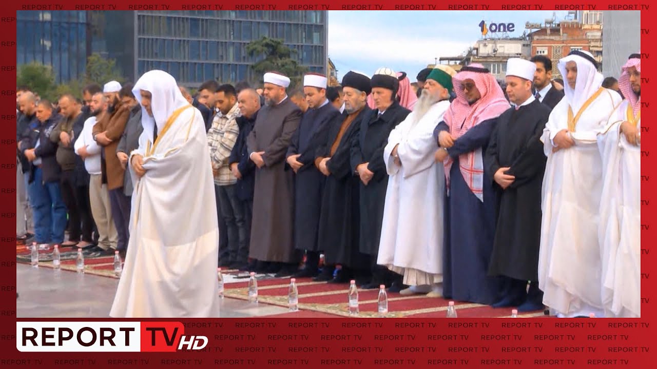 Kremtohet Fitër Bajrami, mijëra besimtarë falen në 'Sheshin Skënderbej'!