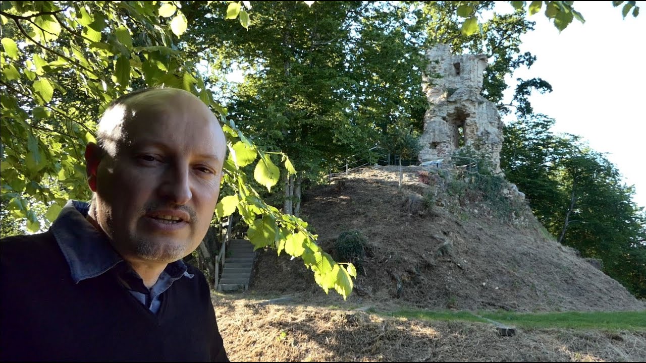 Initiation à l’archéobotanique sur le site médiéval de Chevré (Ille-et-Vilaine) avec Loïc Gaudin