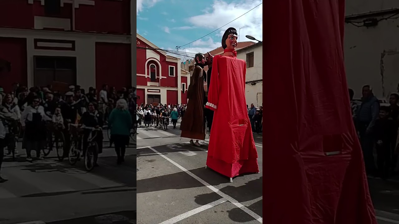 Праздник артишоков в Almoradí España