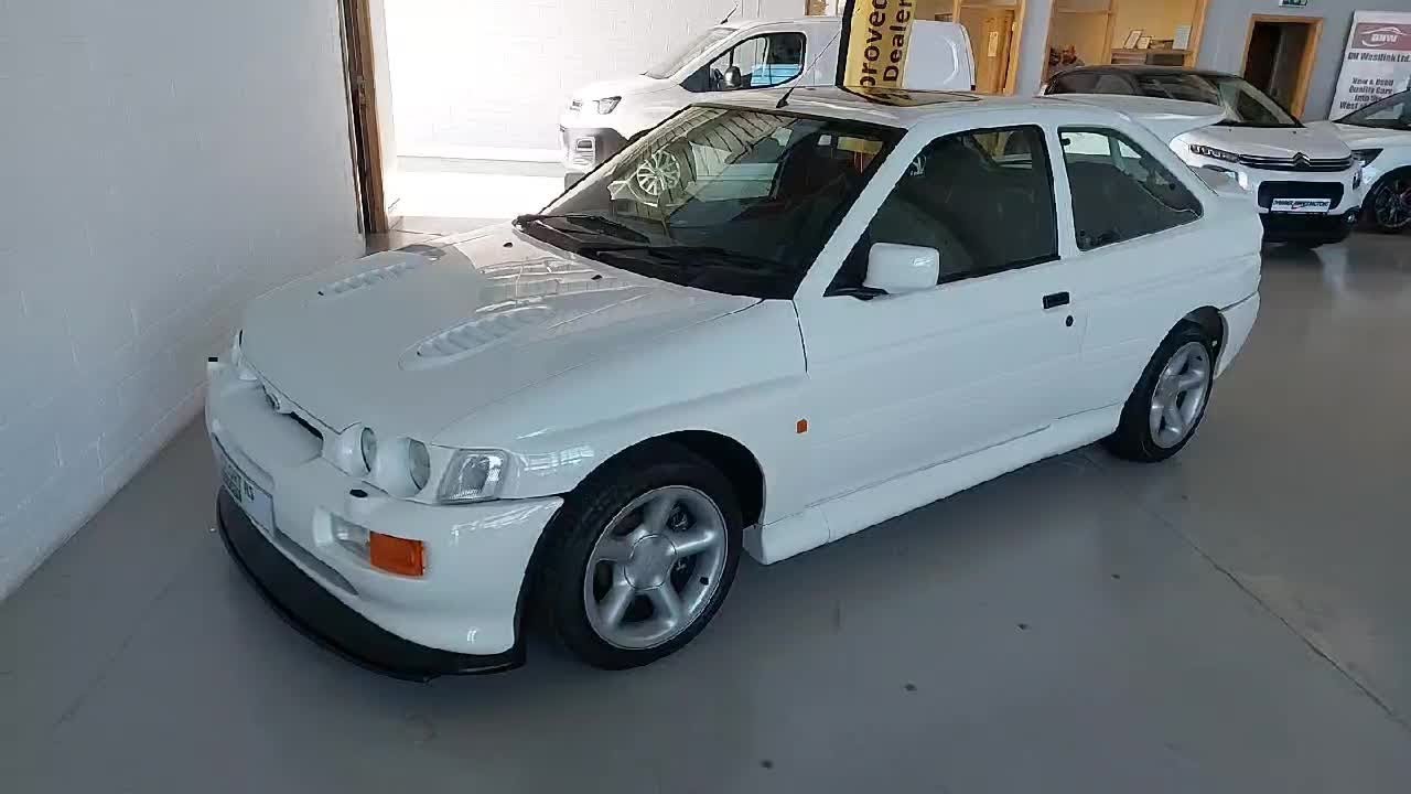 94D39419 - 1994 Ford Escort Escort 2.0L RefId: 381261