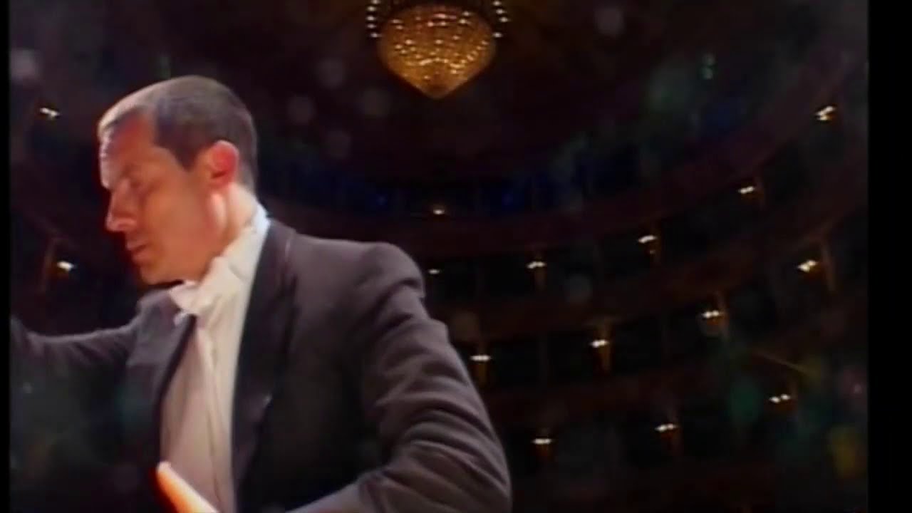 Elgar: Enigma Variation Nimrod - Direttore Paolo Olmi