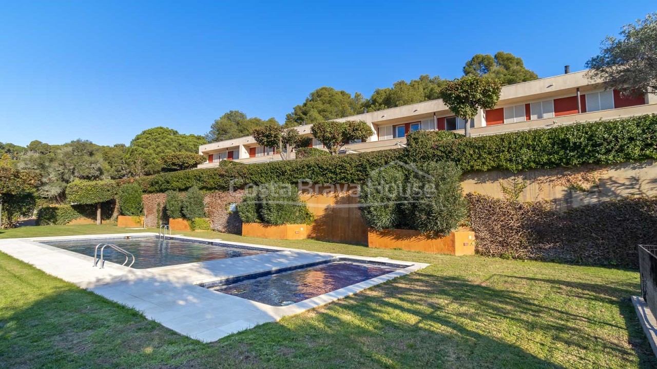 Casa en Llafranc a 300 m de la playa, con jardín privado y piscina | Ref 3007V