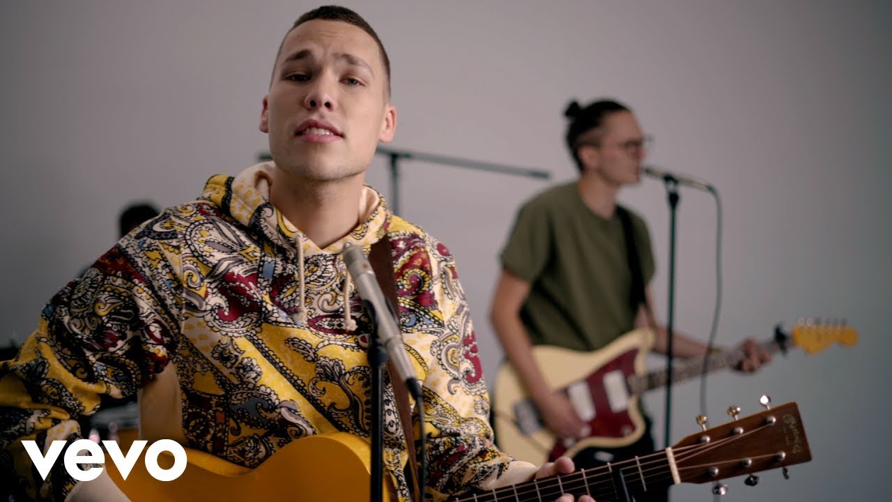 Brandon Ratcliff - Slow Down Hometown (Live)