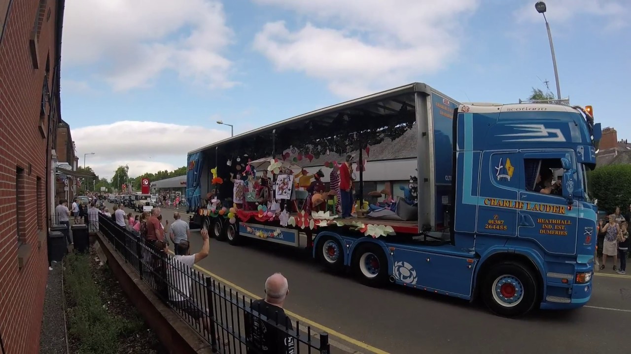 Dumfries Guid Nychburris 2017 Parade